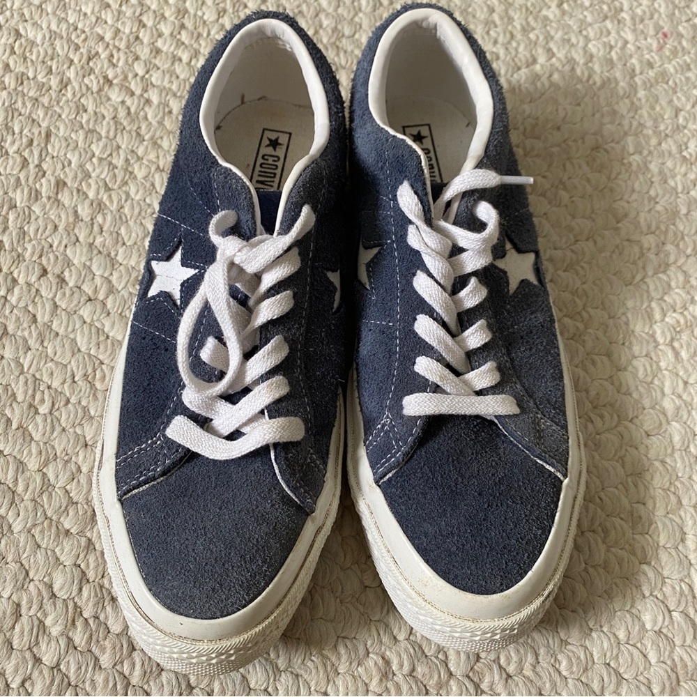 Converse All Stars size 8